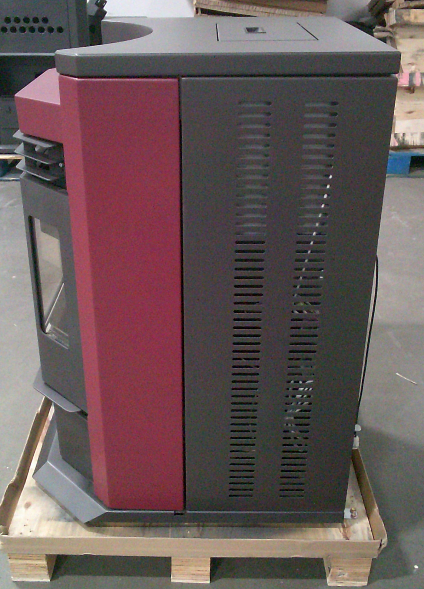 Scratch/Dent HP22N Burgundy Pellet Stove - SD1973