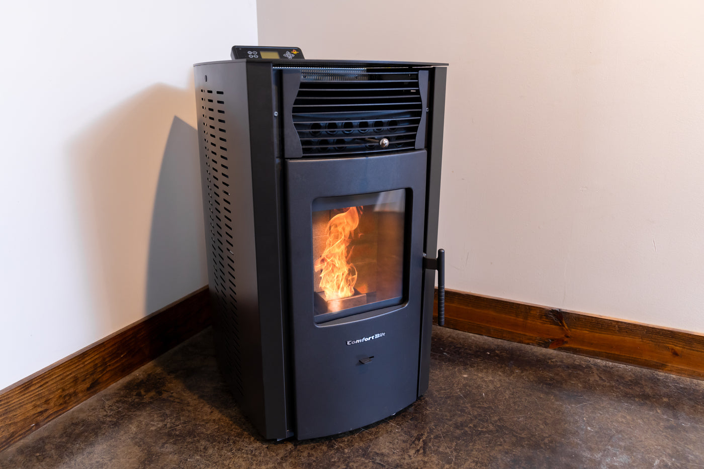 Comfortbilt HP50 Pellet Stove Corner With Fire